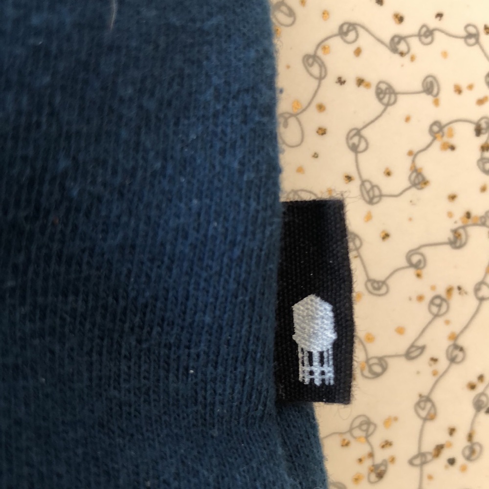 Brooklyn Industries “flipped” crewneck sweatshirt - Picture 4 of 4